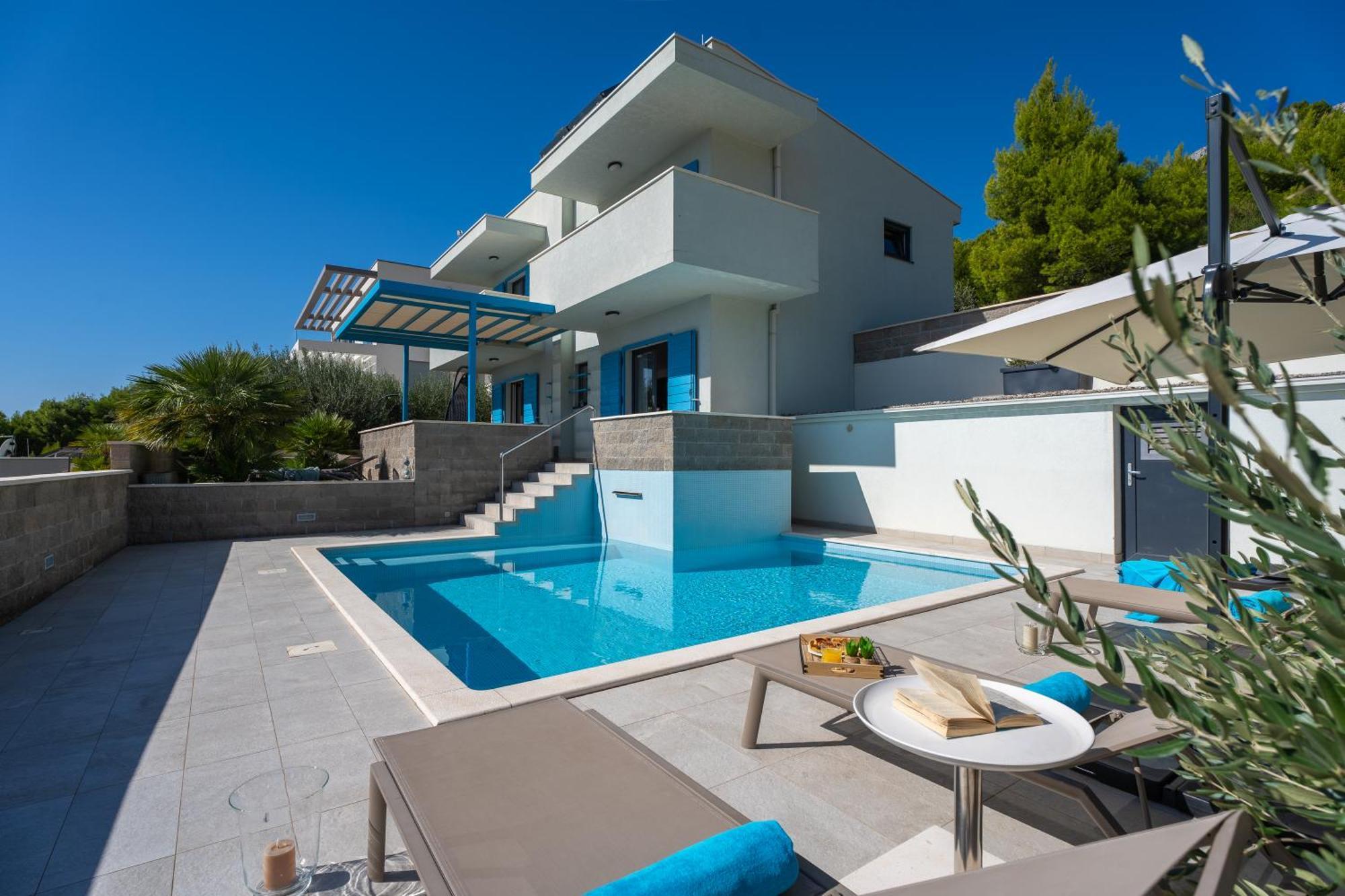 Villa Allegra With 32Msq Heated Pool, 300M Far From Sandy Beaches, Open Sea View Omis Ngoại thất bức ảnh