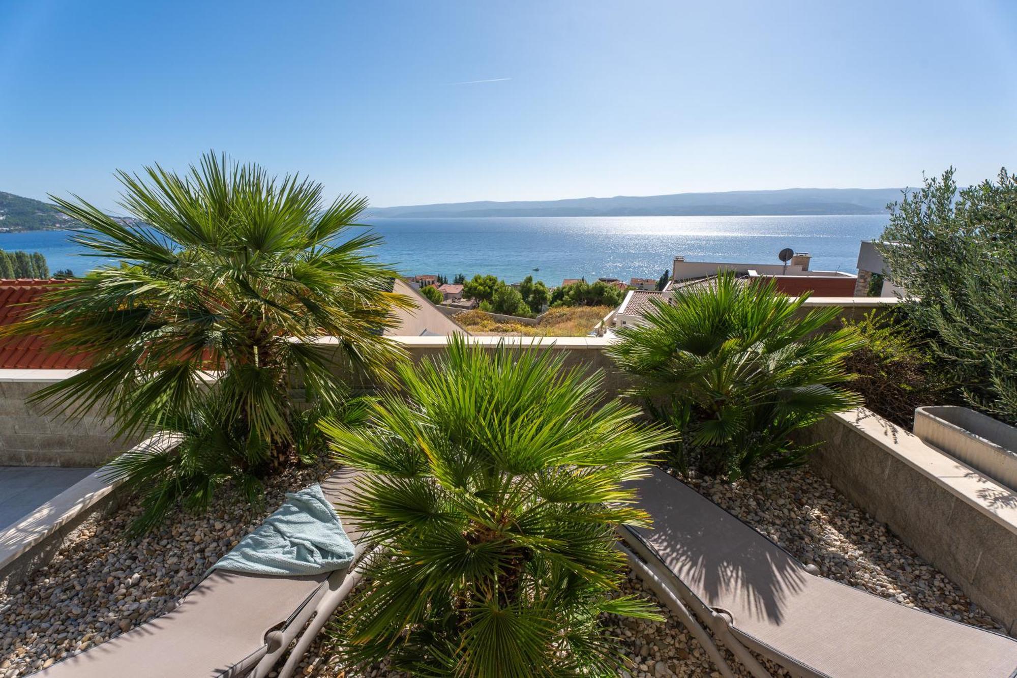 Villa Allegra With 32Msq Heated Pool, 300M Far From Sandy Beaches, Open Sea View Omis Ngoại thất bức ảnh