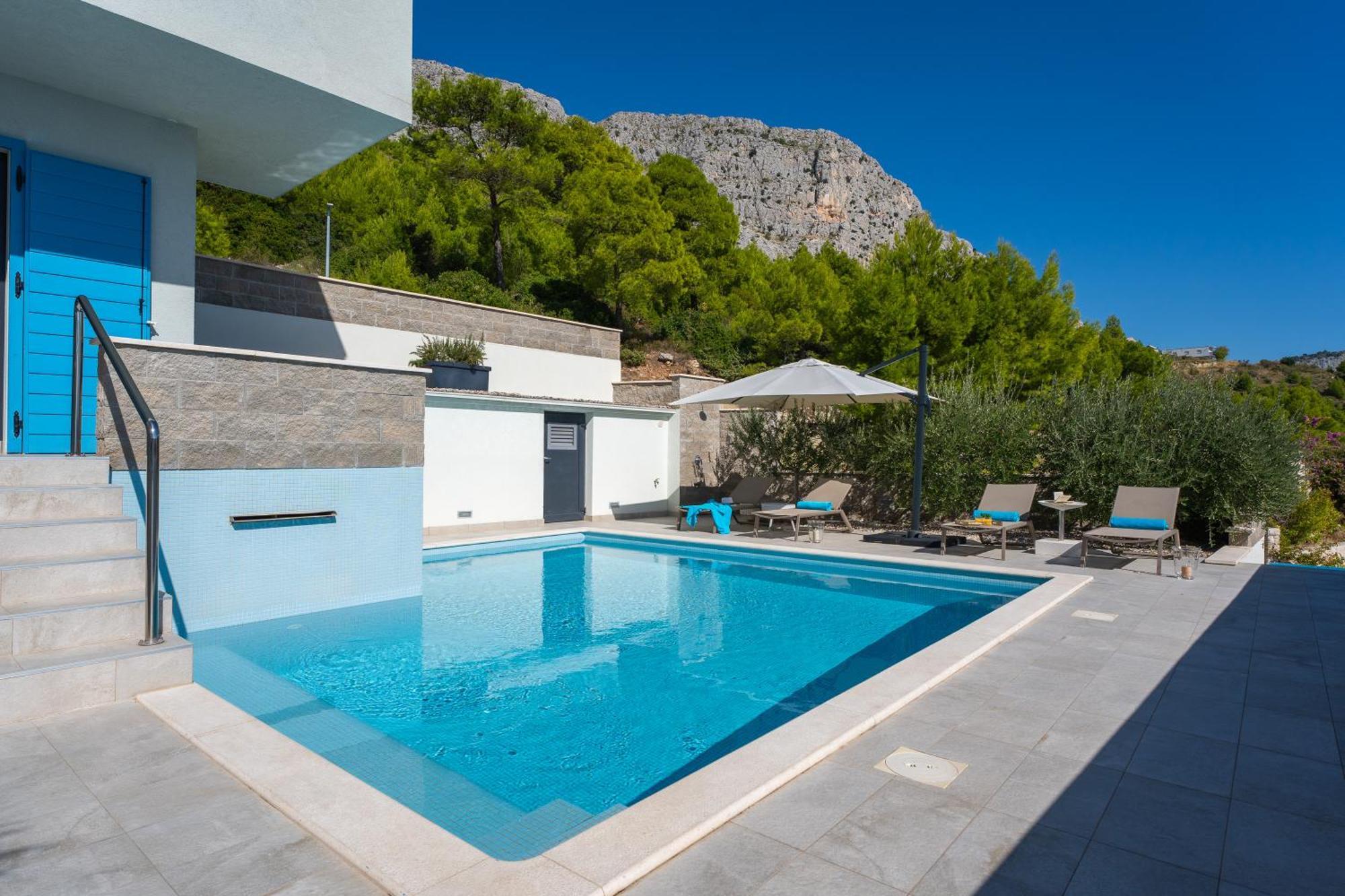 Villa Allegra With 32Msq Heated Pool, 300M Far From Sandy Beaches, Open Sea View Omis Ngoại thất bức ảnh